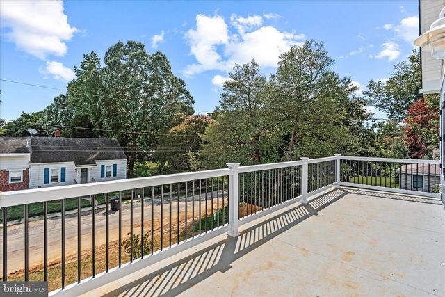 207 LINCOLN, Colonial Beach, VA 22443