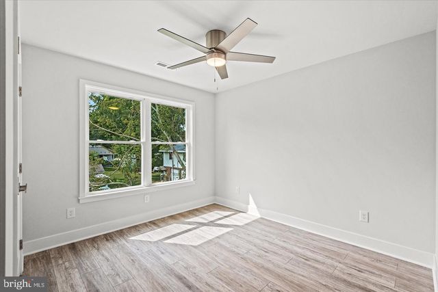207 LINCOLN, Colonial Beach, VA 22443