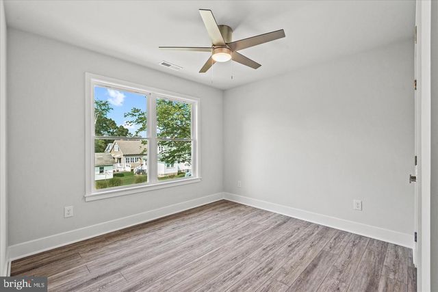 207 LINCOLN, Colonial Beach, VA 22443