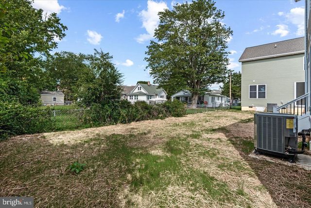 207 LINCOLN, Colonial Beach, VA 22443