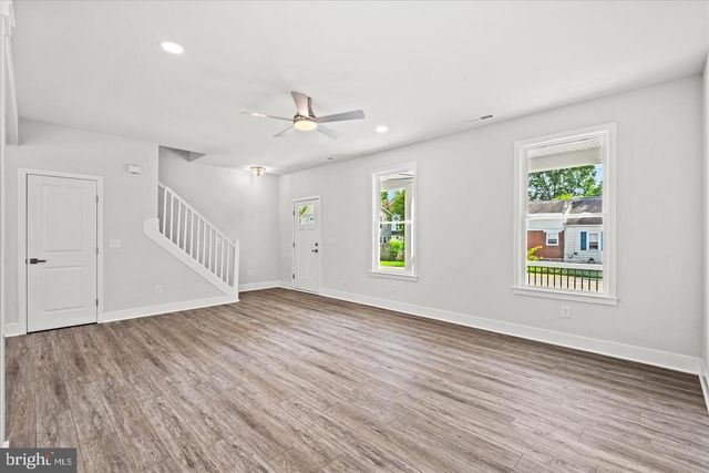 207 LINCOLN, Colonial Beach, VA 22443