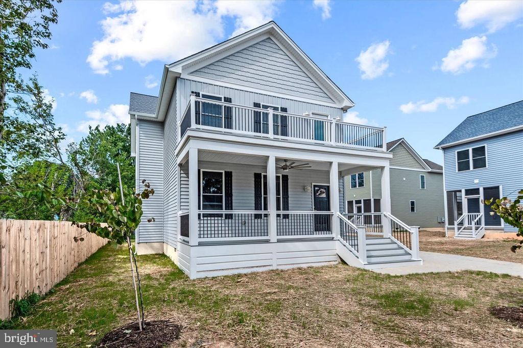 207 LINCOLN, Colonial Beach, VA 22443