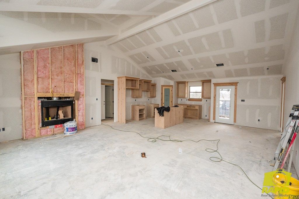 Image 4 of property listing at 9711 Jaguar Trail, San Angelo, TX 76901