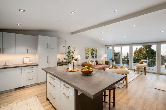 1468 Summit Rd, Berkeley, CA 94708