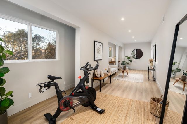 1468 Summit Rd, Berkeley, CA 94708