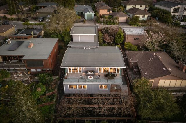 1468 Summit Rd, Berkeley, CA 94708