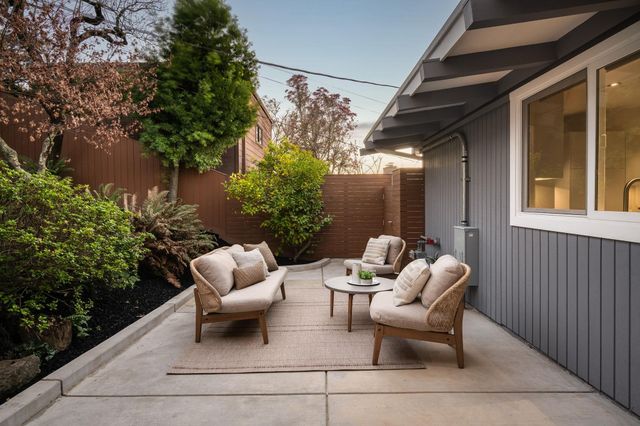 1468 Summit Rd, Berkeley, CA 94708