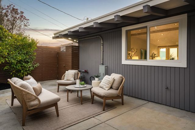 1468 Summit Rd, Berkeley, CA 94708