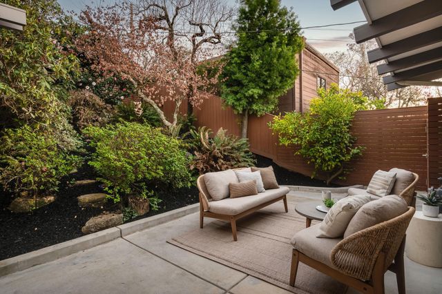 1468 Summit Rd, Berkeley, CA 94708