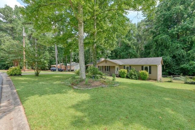 16 Allen Lane, Dallas, GA 30157