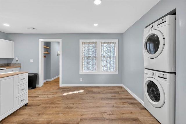 2329 Reynolds Street, Brunswick, GA 31520