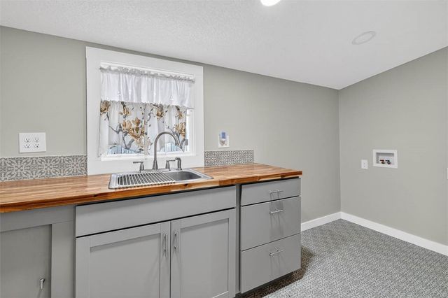 2329 Reynolds Street, Brunswick, GA 31520