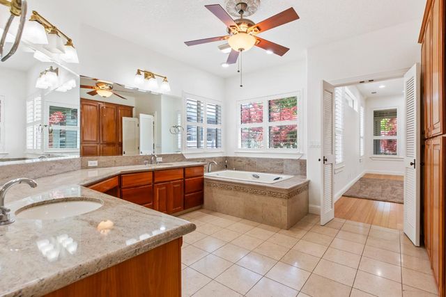 5000 Peach Blossom Ln, Oakdale, CA 95361