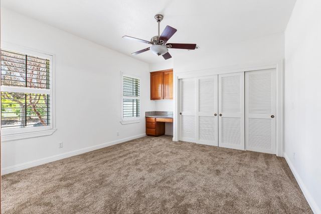 5000 Peach Blossom Ln, Oakdale, CA 95361