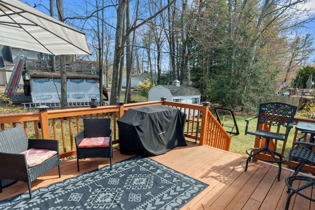 5 Sprucewood Drive, Rochester, NH 03867