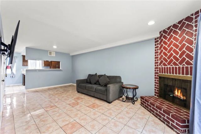 9834 Sepulveda Boulevard 117, North Hills, CA 91343