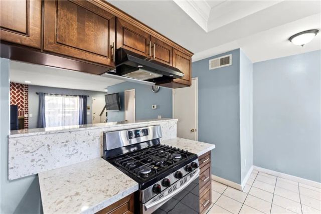 9834 Sepulveda Boulevard 117, North Hills, CA 91343