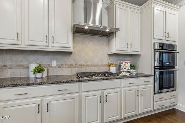 2719 Bushy Lake Cove, Apex, NC 27502