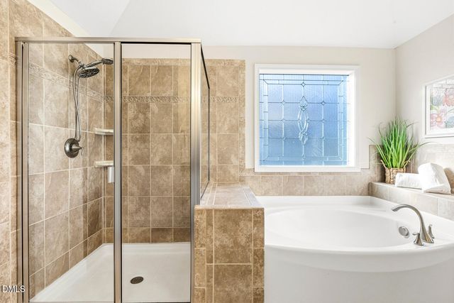 2719 Bushy Lake Cove, Apex, NC 27502