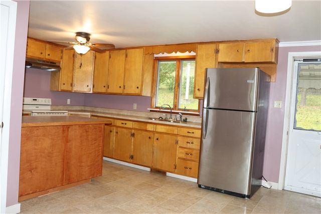 1563 E Route 30, Ligonier Twp, PA 15658