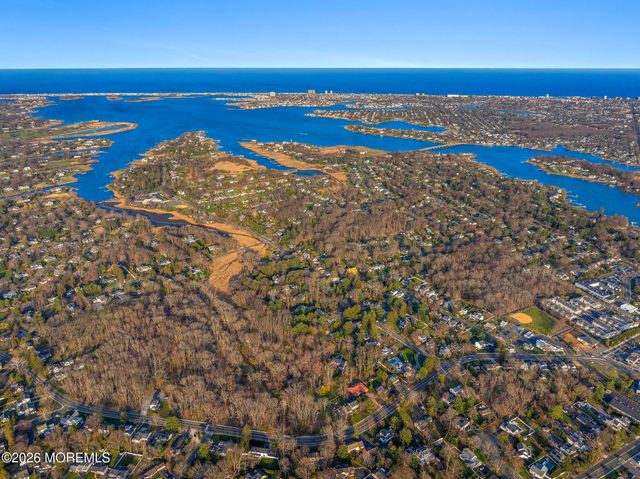 81 Little Silver Point Road, Little Silver, NJ 07739