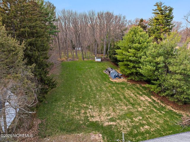 81 Little Silver Point Road, Little Silver, NJ 07739