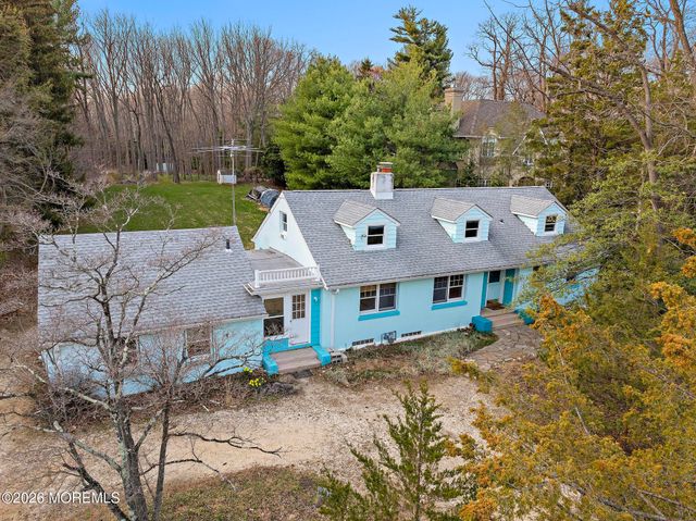 81 Little Silver Point Road, Little Silver, NJ 07739