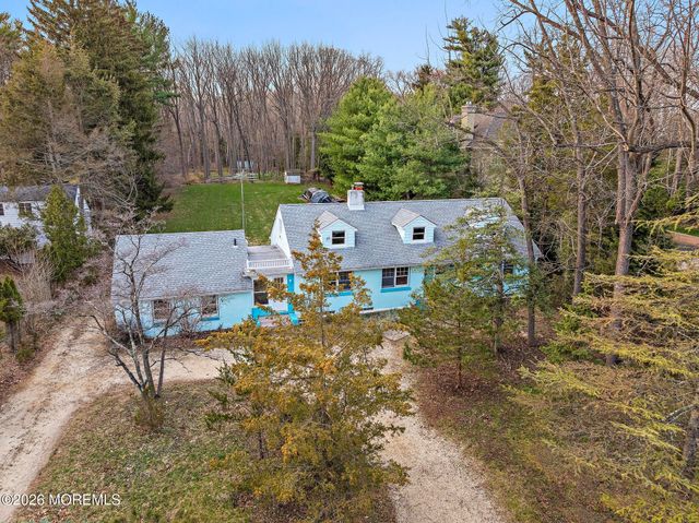 81 Little Silver Point Road, Little Silver, NJ 07739