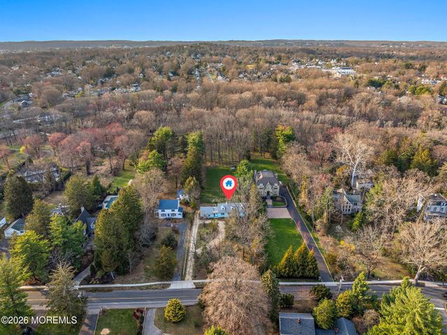 81 Little Silver Point Road, Little Silver, NJ 07739