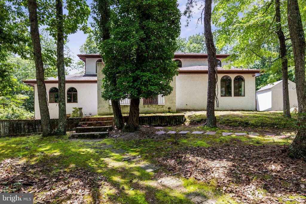 69 TALLOWOOD DR, Medford, NJ 08055