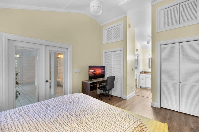 N 71 Bay Harbor Drive, Key Largo, FL 33037