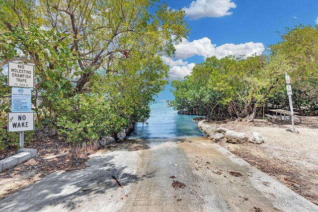 N 71 Bay Harbor Drive, Key Largo, FL 33037