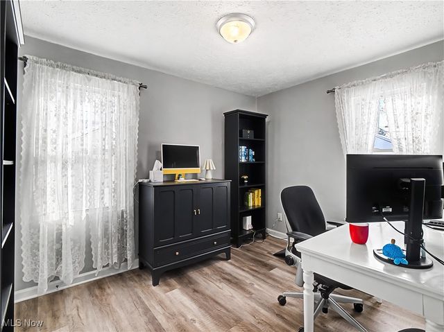 3015 Parklane Drive, Parma, OH 44134