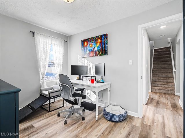 3015 Parklane Drive, Parma, OH 44134