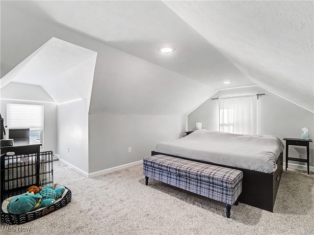 3015 Parklane Drive, Parma, OH 44134