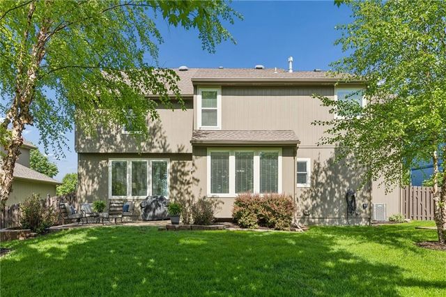5837 Millbrook Street, Shawnee, KS 66218