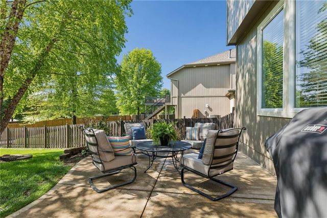 5837 Millbrook Street, Shawnee, KS 66218