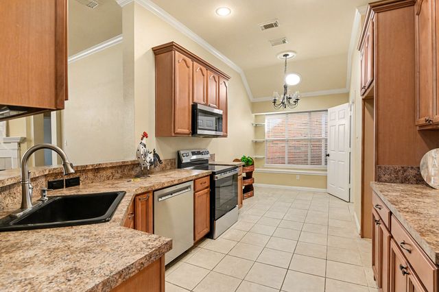 1917 Cavender Circle, Denton, TX 76205