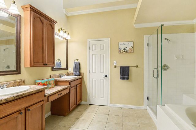 1917 Cavender Circle, Denton, TX 76205