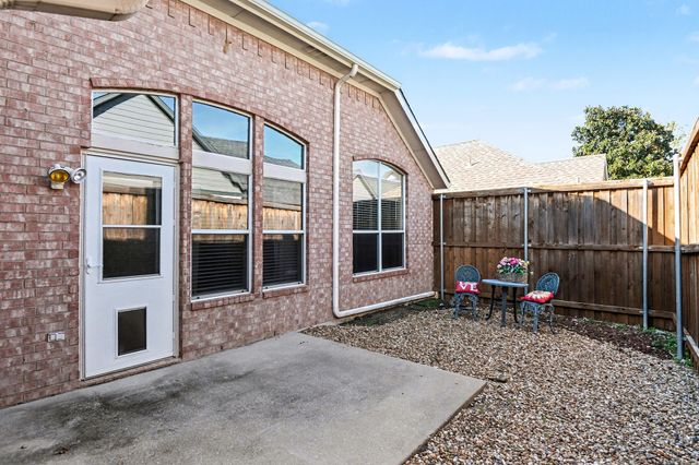 1917 Cavender Circle, Denton, TX 76205