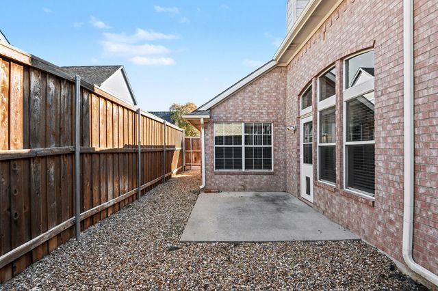 1917 Cavender Circle, Denton, TX 76205