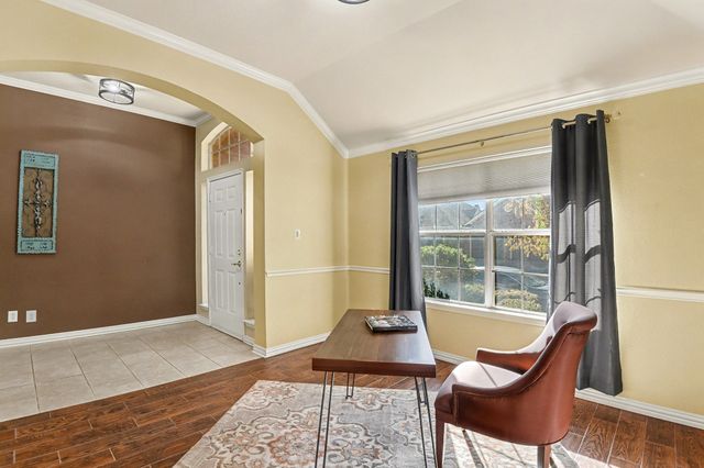 1917 Cavender Circle, Denton, TX 76205