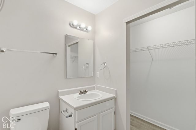 5220 Mesa Verde Drive, Indianapolis, IN 46237