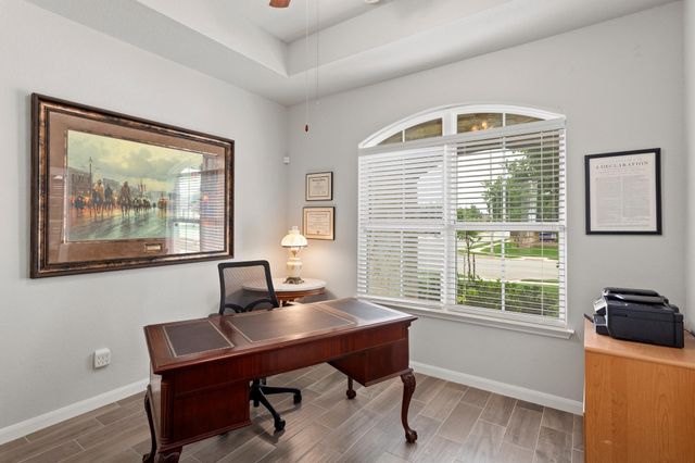 331 Limestone CRK, New Braunfels, TX 78130