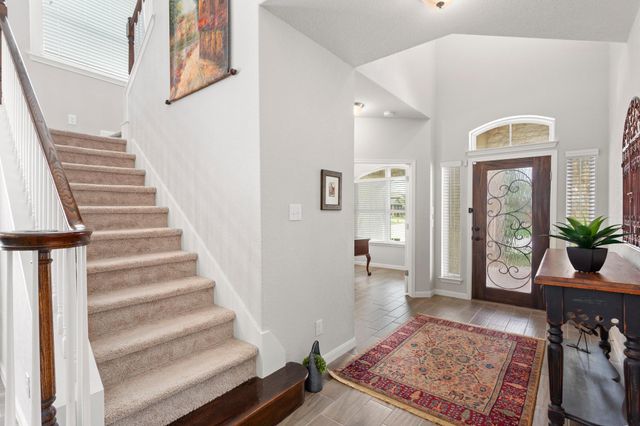 331 Limestone CRK, New Braunfels, TX 78130