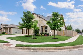 331 Limestone CRK, New Braunfels, TX 78130