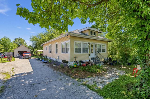 5727 Douglas AVENUE, Racine, WI 53402