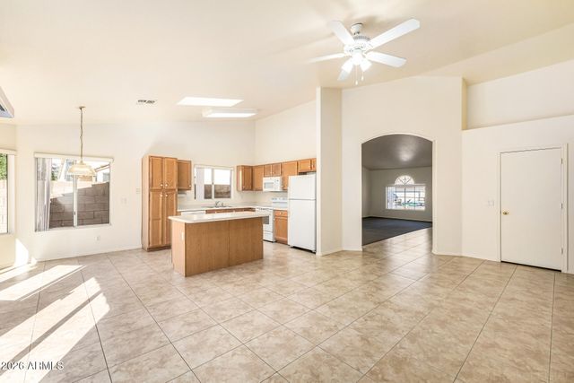 851 W PALO VERDE Street, Gilbert, AZ 85233