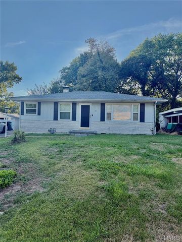 511 Judith Ann Place, Fairview Heights, IL 62208