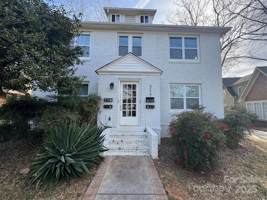 217 Circle Avenue, Charlotte, NC 28207